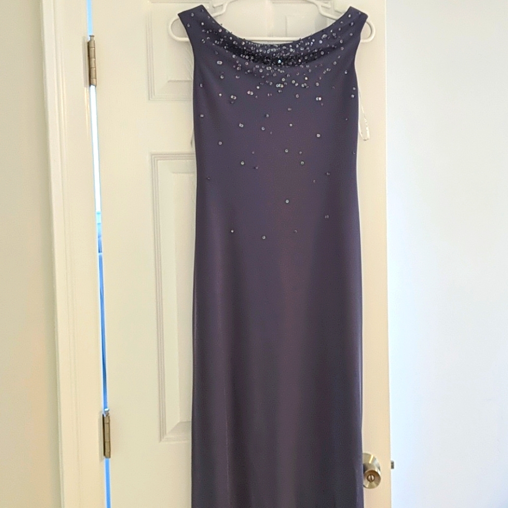 Laundry by Shelli segal purple evening gown size 8